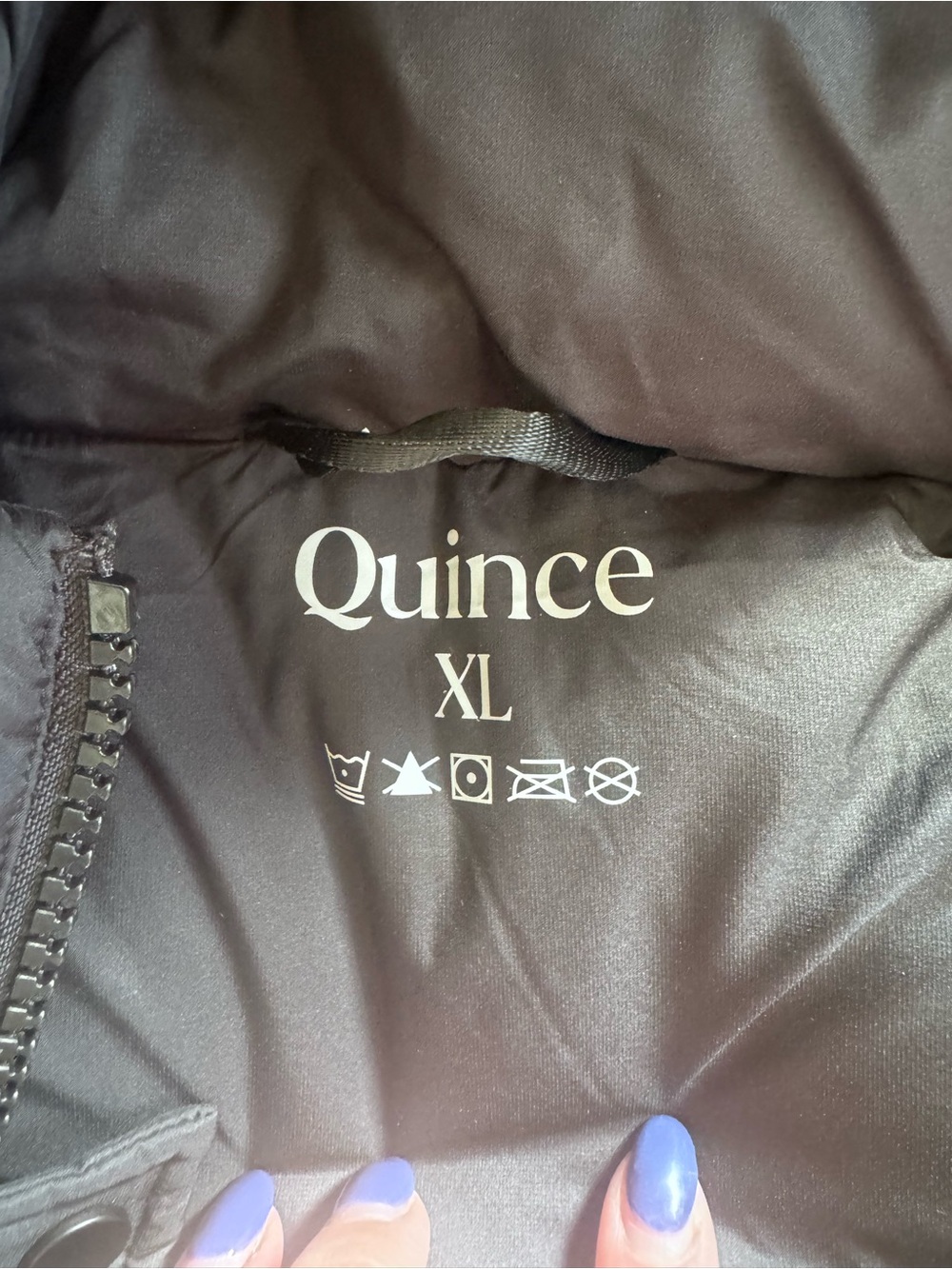 Quince Women’s XL Black Down Puffer Jacket Hooded NWT Condition